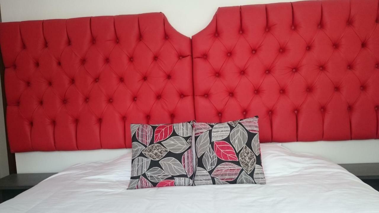 Suites+Arte 키토 외부 사진